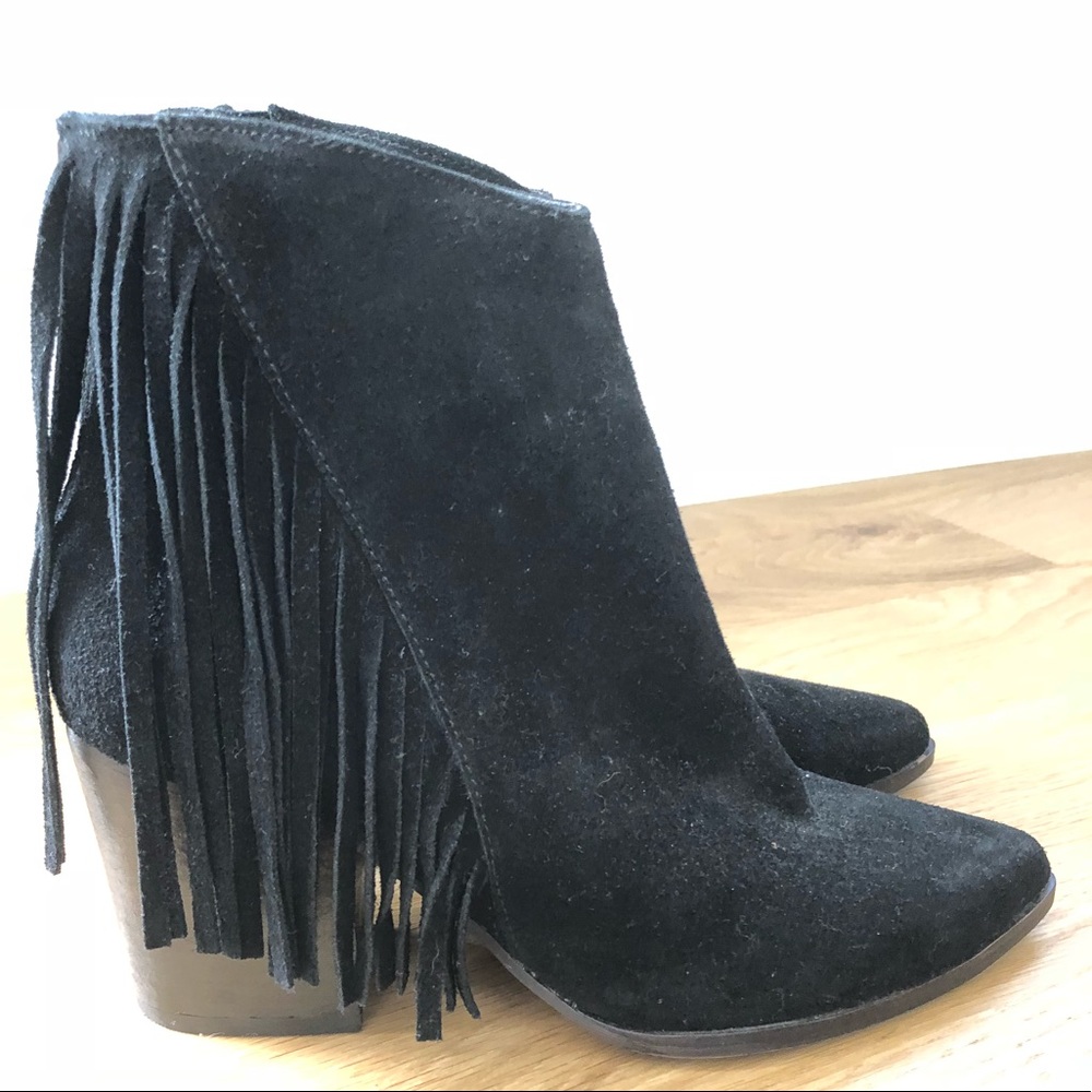 Steve Madden Fringe booties